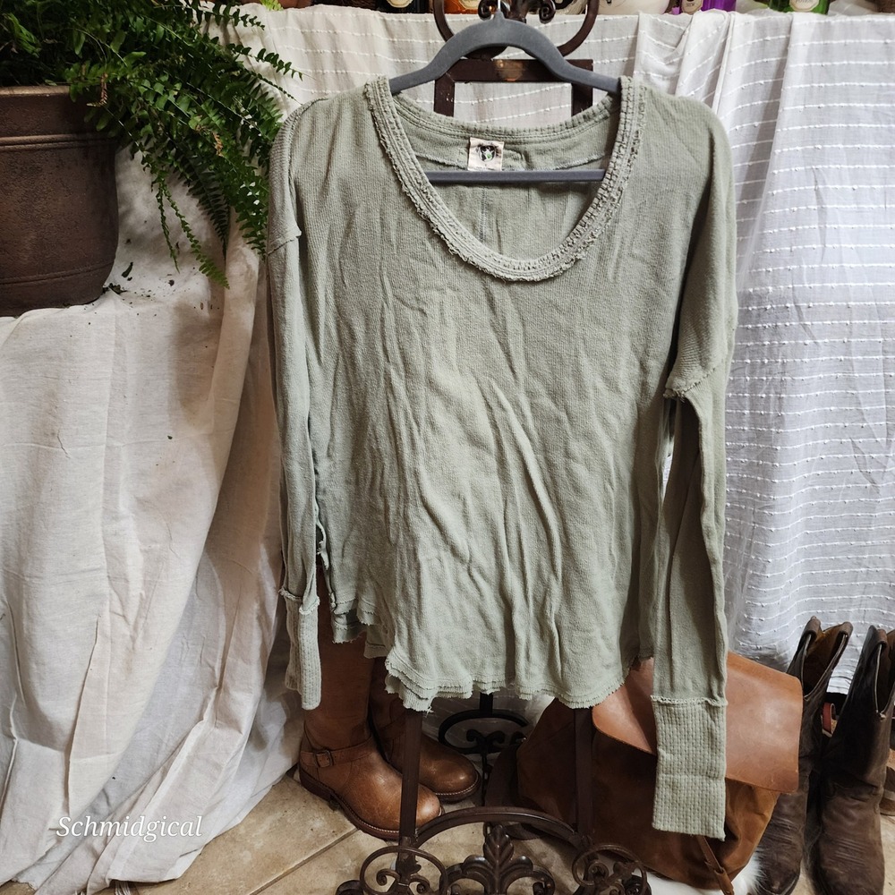 We The Free Free People Sage Green Thermal Waffle Knit Thumbhole Top OB1309665